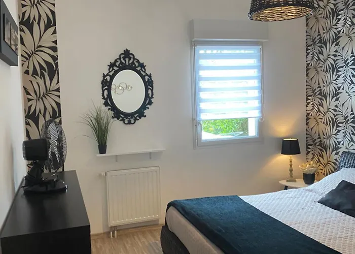 3 Mns De La Avec Jardin Classe 3 Etoiles * Pornichet