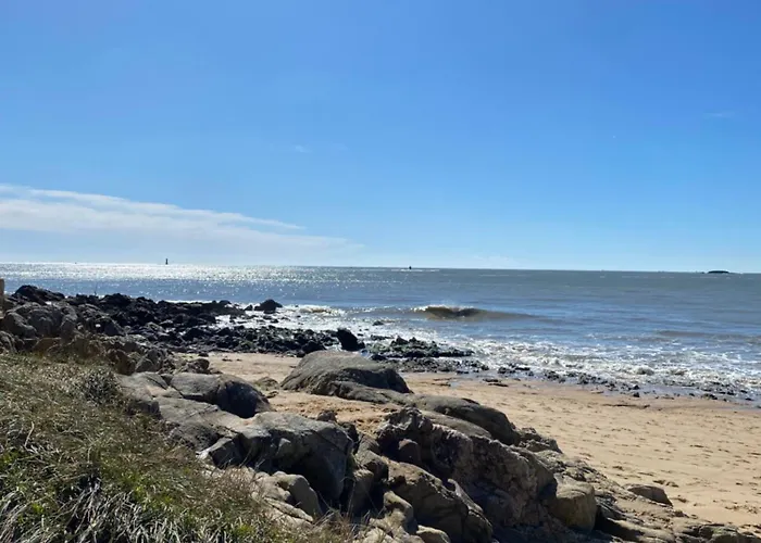 3 Mns De La Avec Jardin Classe 3 Etoiles Apartment *